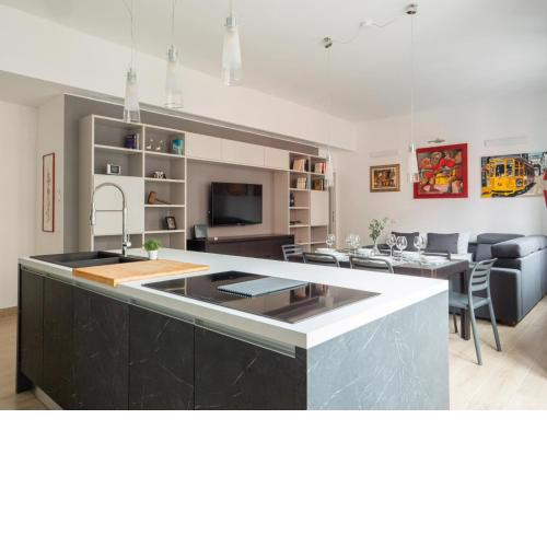 The Best Rent - Gorgeous two-bedroom apartment close to Cinque Giornate square