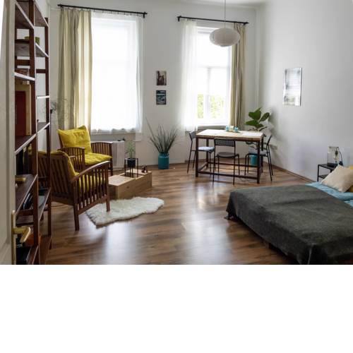 The Cosy and Peaceful Apartment