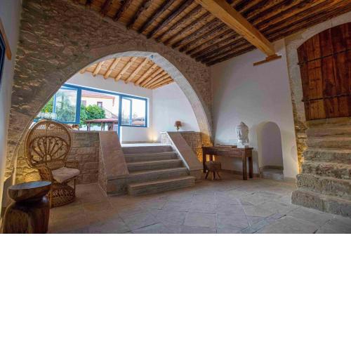 The Courtyard Episkopi Guest House
