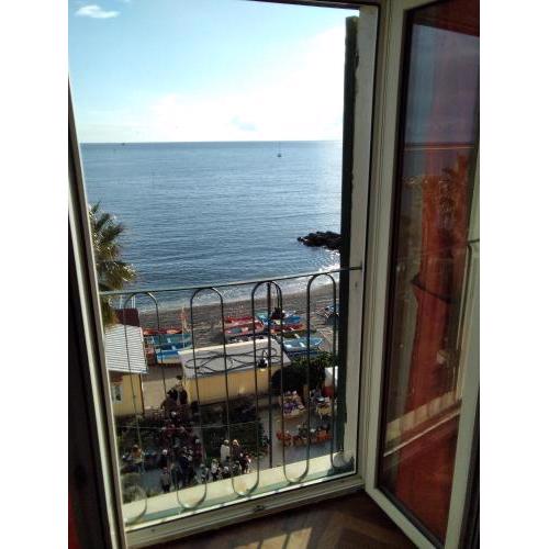 the door on the sea citra 1798