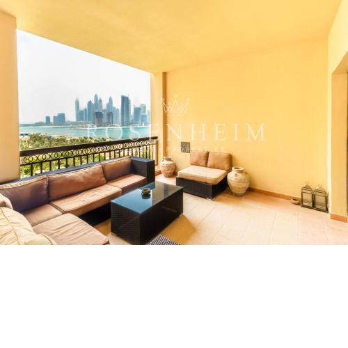 The Fairmont The Palm Dubai Luxurious Holiday Home - Exclusive access cards