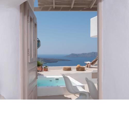 The Globe Suites Villa