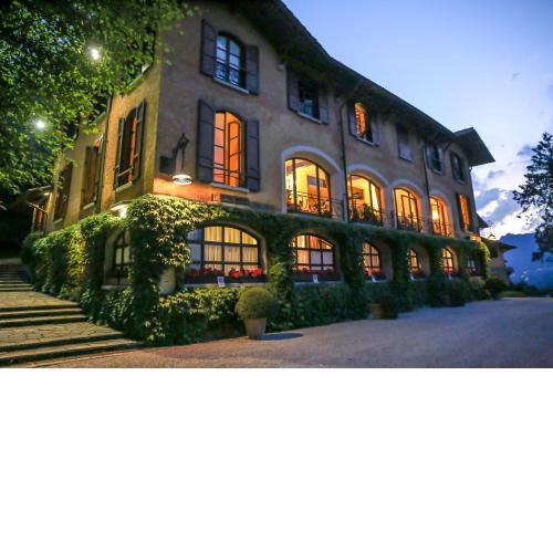The Golf Club Guest House