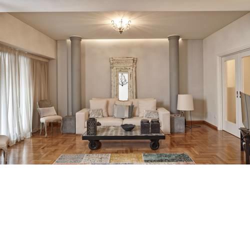 The Kolonaki square apartment