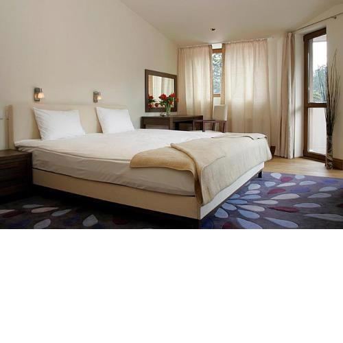 The Lodge Hotel