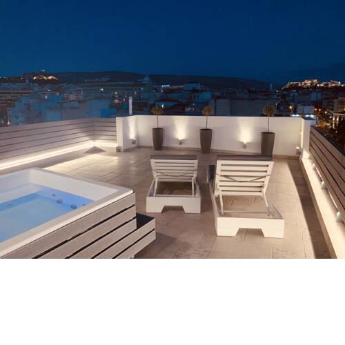 The Loft - Private Jacuzzi & Acropolis View