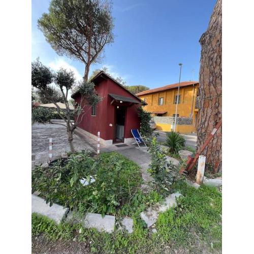 The magic hole -Cozy cottage in the park of the ancient Romans