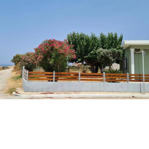 The Mulberries House by the sea