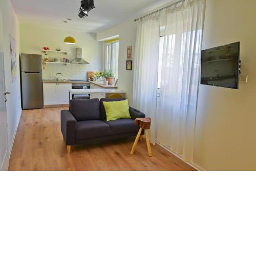 ✦ The Muse Apartment II