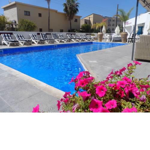 The Palms Hotel Apartments