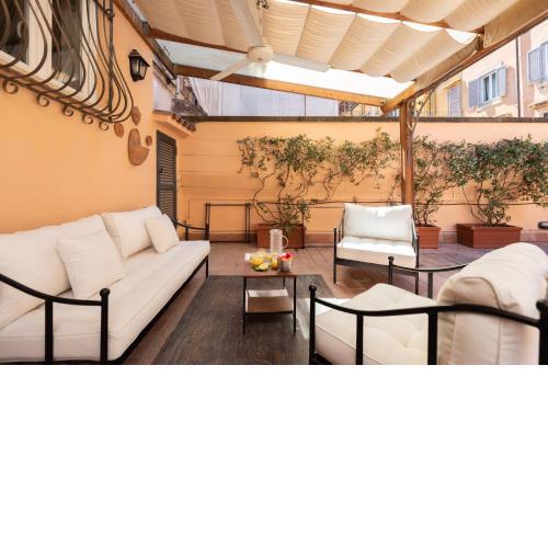 The Pantheon Terrace Experience