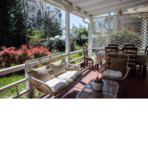 The Pine Grove Villa