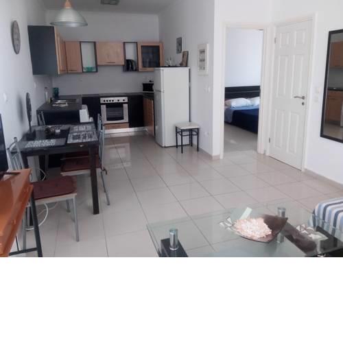 The Pink House1 - Beautiful Sea Side Apartment