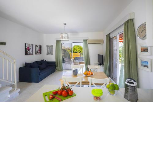 The Secret to Enjoying Your 5 Star Villa close to the Beach, Larnaca Villa 1389