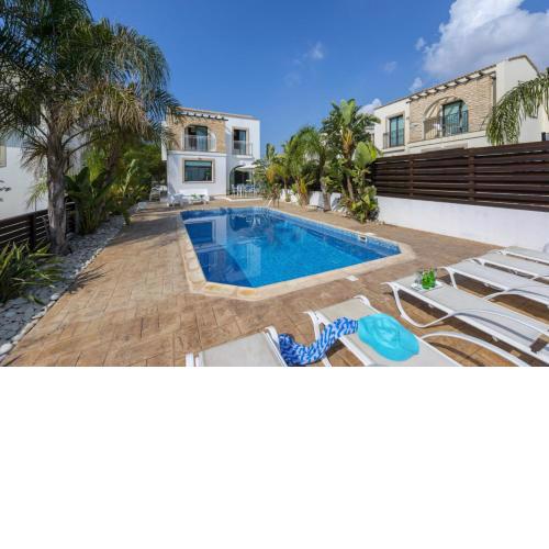 The Secret to Enjoying Your 5 Star Villa close to the Beach, Protaras Villa 1498