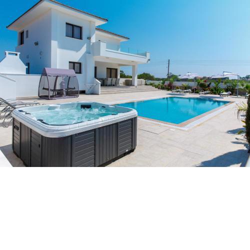 The Secret to Enjoying Your 5 Star Villa with Private Pool & Hot tub, Protaras Villa 1510