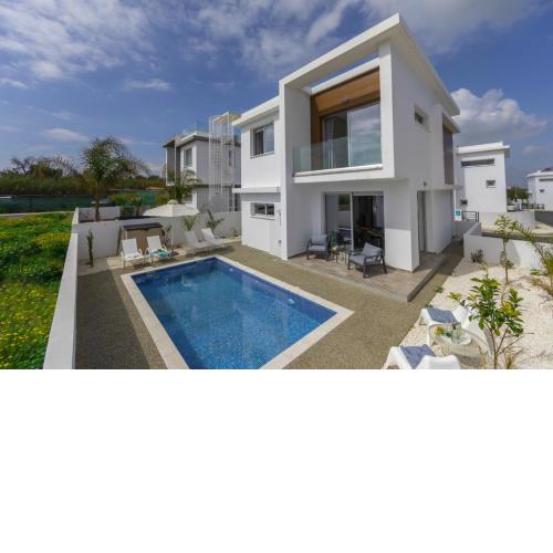 The Secret to Enjoying Your 5 Star Villa with Sea Views, Protaras Villa 1505