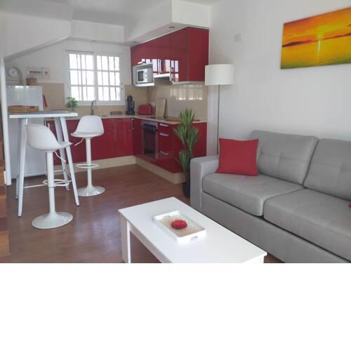 The Sunny Hut - Apartment duplex - Las Marinas - Piscina - Wifi - AC