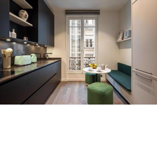 The very central location allows you to go everywhere in Paris in 30 minutes