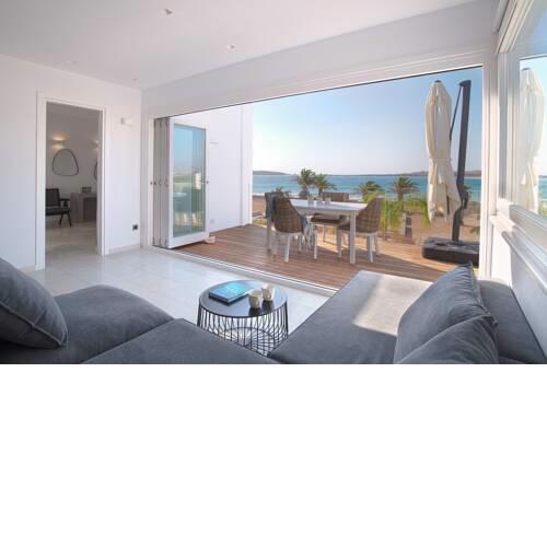 The view 3