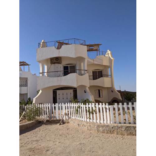 The White Villa Safaga