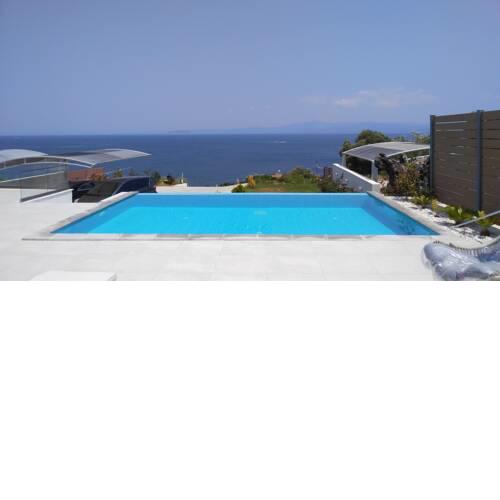 Thea Luxury Villa