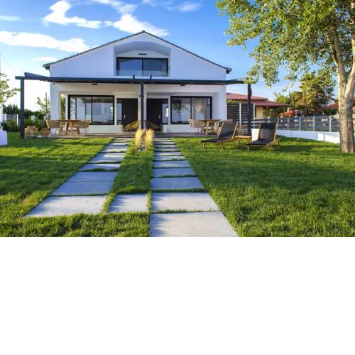 Thea Suites