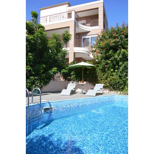 Thea Thalassa Villas