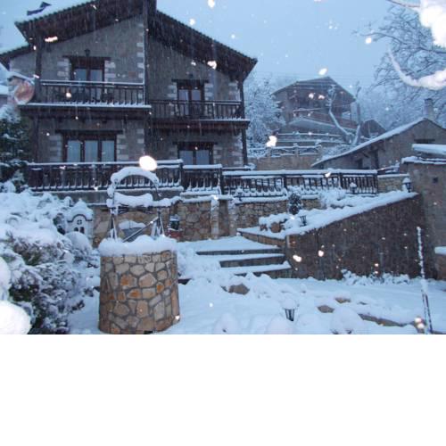 Theasis Guesthouse