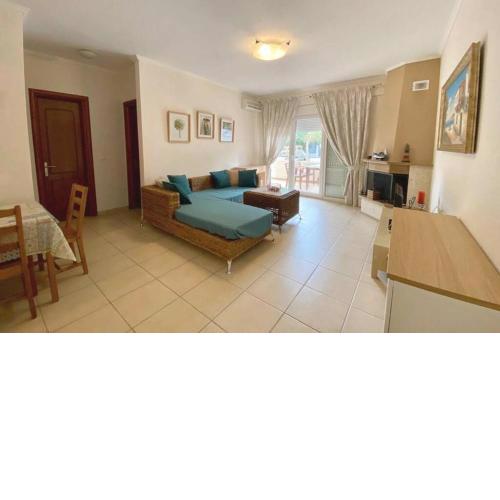 Theia Apartment in Pefkochori