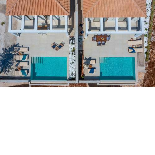 Thelxi's Suites - Brand New Seaview Suites!