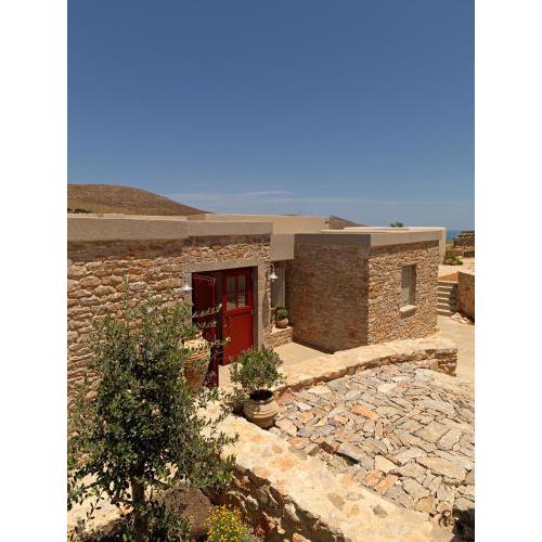 Themonies Luxury Suites