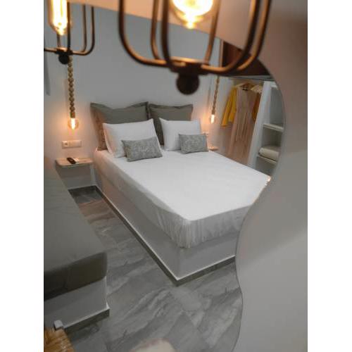 Theodora Luxury Studios