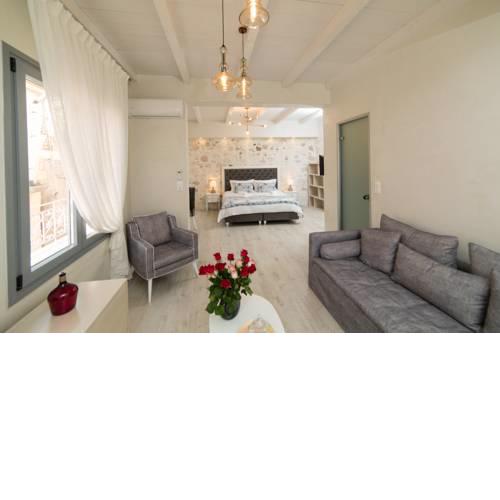 Theodore Suite