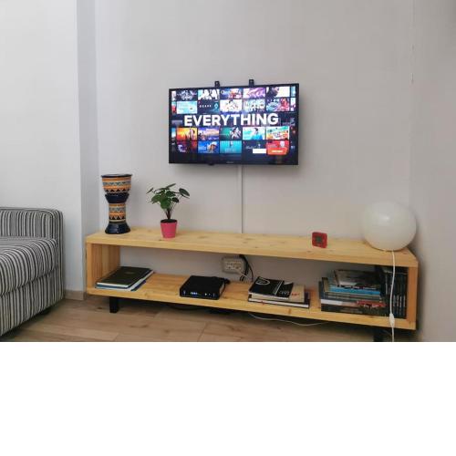 TheOffice - stylish studio apt in perfect location