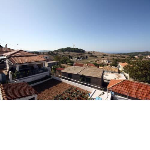 Theoni Holiday Home