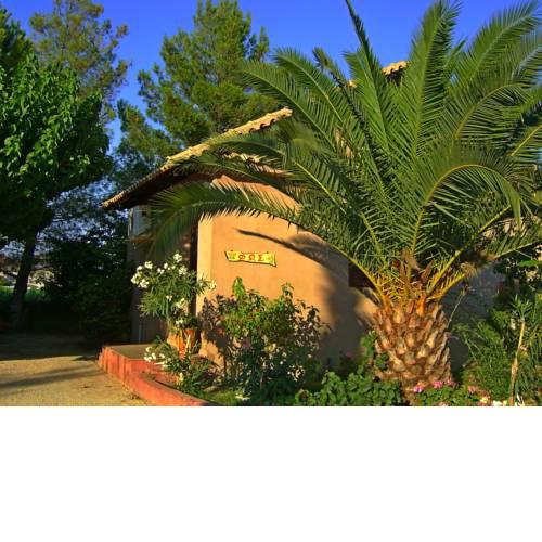 Therianos Traditional Villas