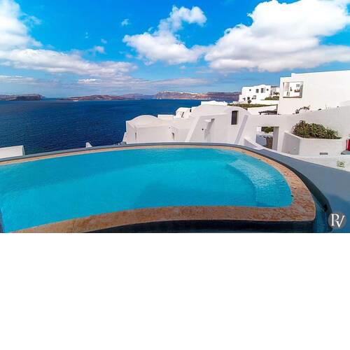 Thermi Villa Sleeps 6 with Pool Air Con and WiFi