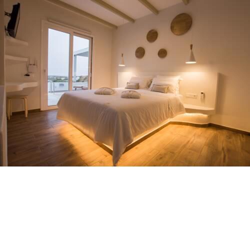 Theros Luxury Villas