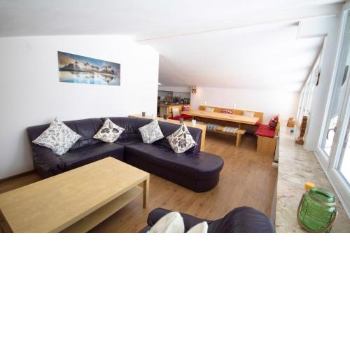 Three Bedroom 2 Bath Apt Mari Alm next to ski lift