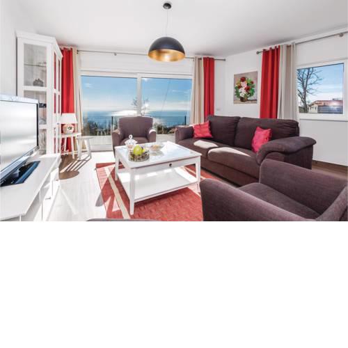 Three-Bedroom Apartment in Opatija