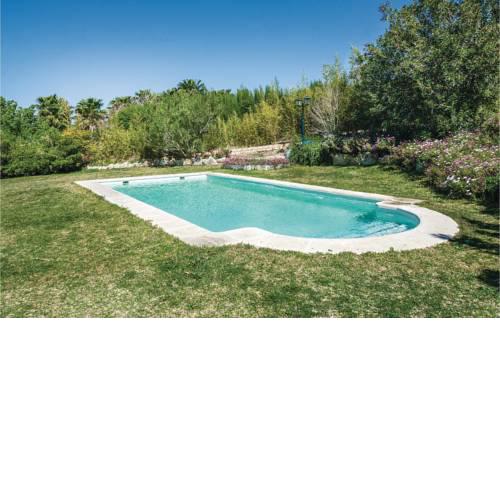 Three-Bedroom Holiday Home in Arcos de la F./Cadiz