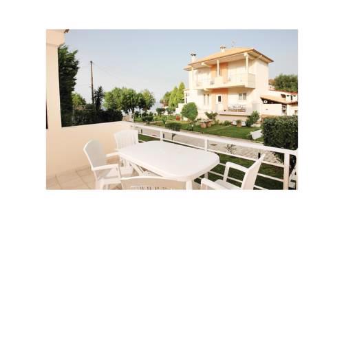 Three-Bedroom Holiday Home in Diakopto Achaias