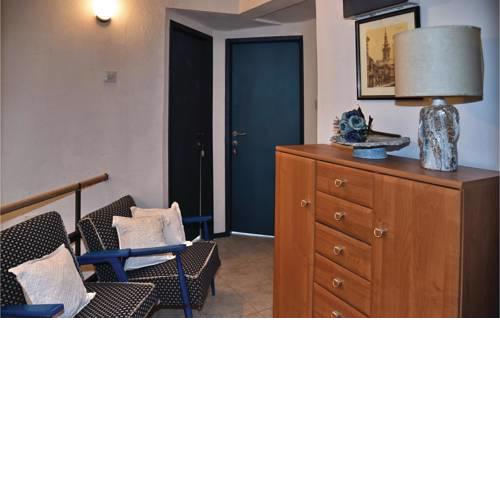 Three-Bedroom Holiday Home in Dobrota