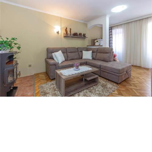 Three-Bedroom Holiday Home in Krasica