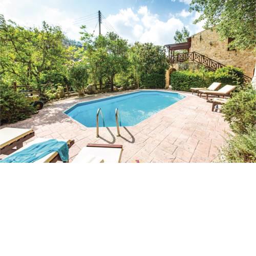 Three-Bedroom Holiday Home in Miliou Paphos
