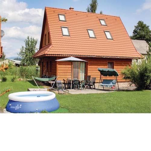 Three-Bedroom Holiday Home in Partizanska Lupca