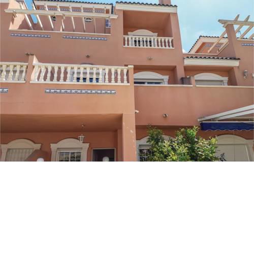 Three-Bedroom Holiday Home in Santa Pola