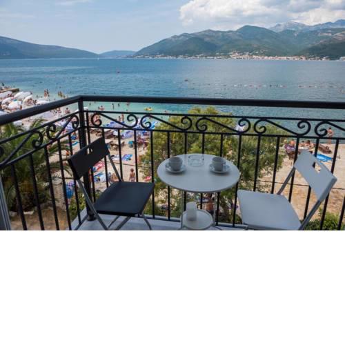 " Tiamat " apartmani