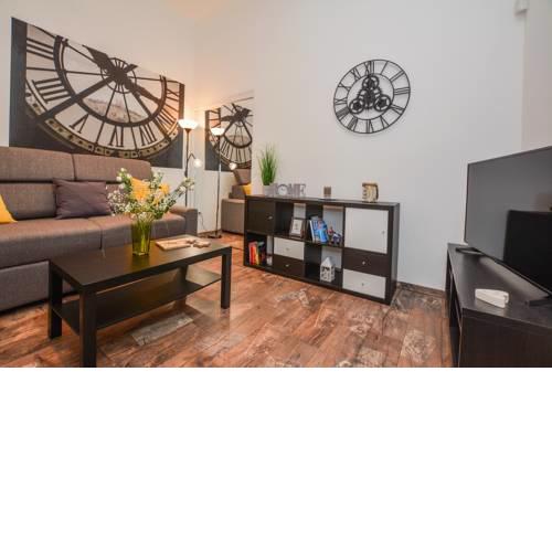 Timeless Apartment